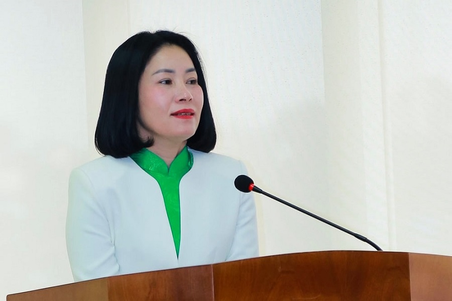 B&agrave; L&ecirc; Thị B&iacute;ch Li&ecirc;n, Gi&aacute;m đốc Sở GD&ĐT tỉnh ph&aacute;t biểu