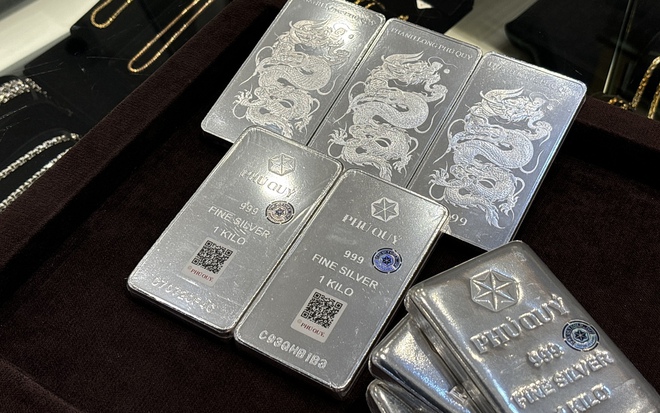 Giá bạc hôm nay 13/1: Tăng mạnh