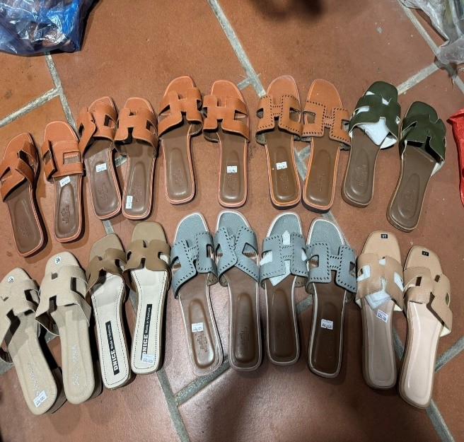 H&agrave;ng h&oacute;a giả mạo nh&atilde;n hiệu vị thu giữ