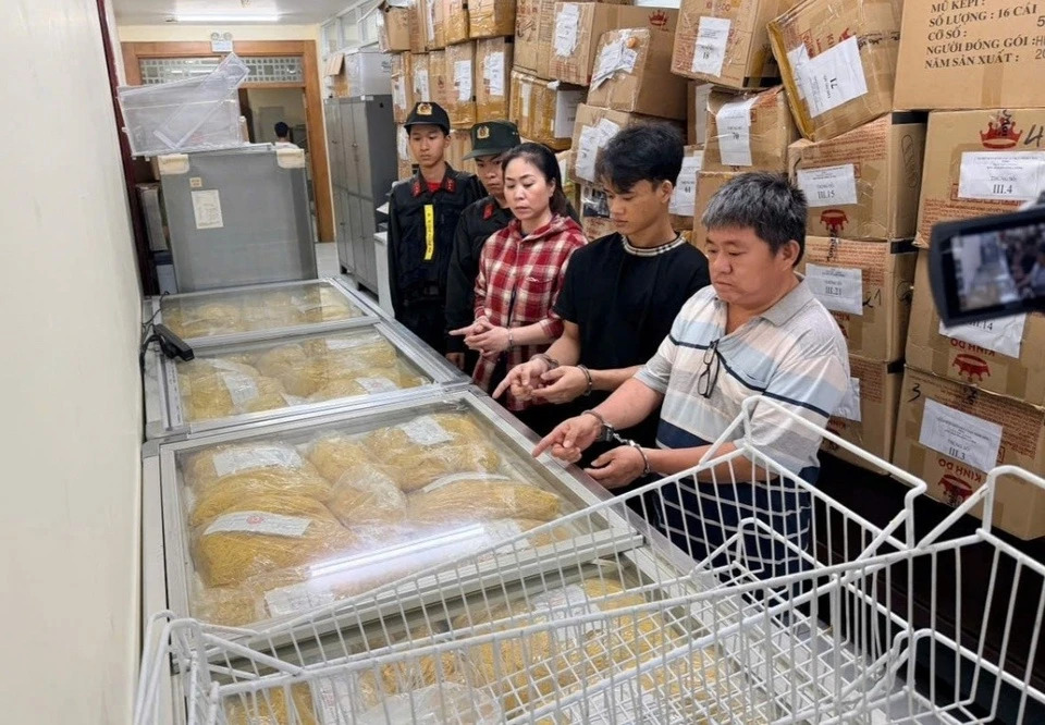 Cơ sở sản xuất m&igrave; sợi chứa chất cấm.