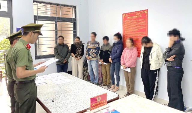 Công an Đà Nẵng khởi tố hàng loạt giám đốc và kế toán mua bán trái phép hóa đơn