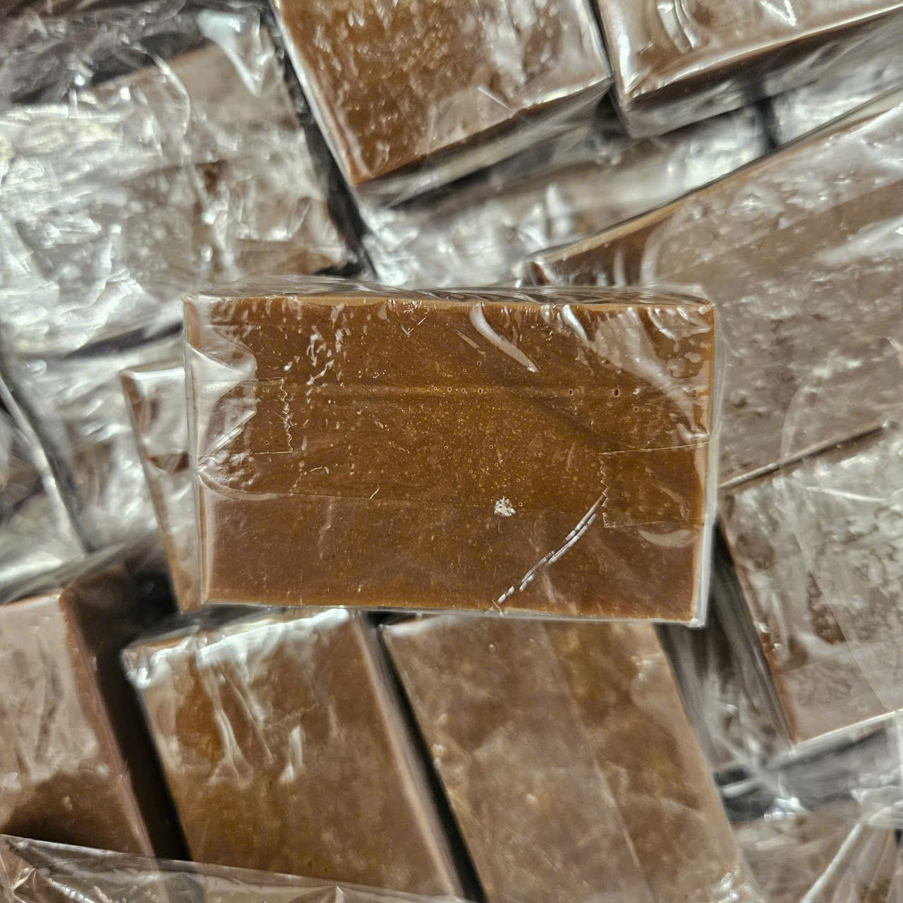 H&agrave;ng h&oacute;a vi phạm c&oacute; dấu hiệu