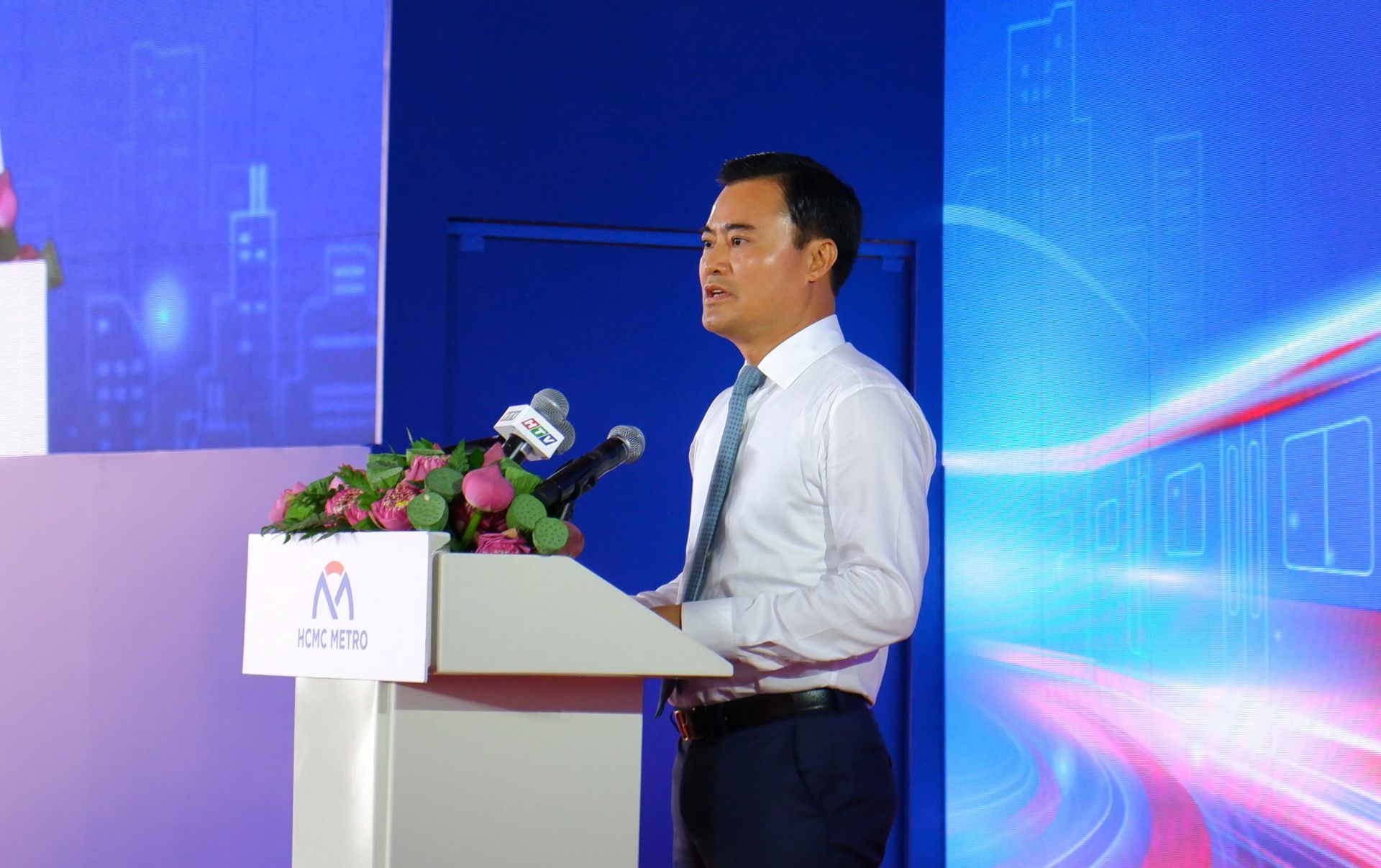 &ocirc;ng B&ugrave;i Xu&acirc;n Cường, Ph&oacute; Chủ tịch UBND TP. HCM ph&aacute;t biểu tại buổi lễ