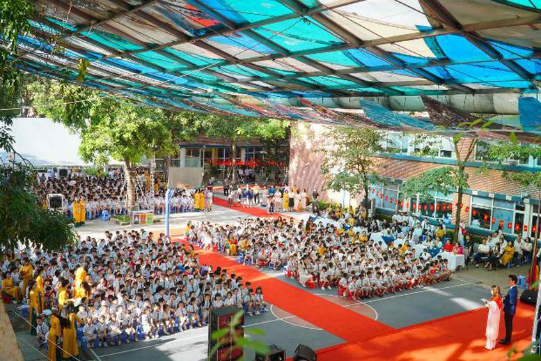 Khơi dậy tinh thần cống hiến trong đội ngũ tr&iacute; thức