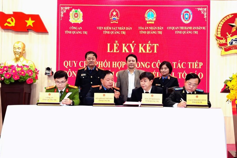 C&aacute;c đơn vị k&yacute; kết Quy chế phối hợp tiếp c&ocirc;ng d&acirc;n, giải quyết khiếu nại, tố c&aacute;o