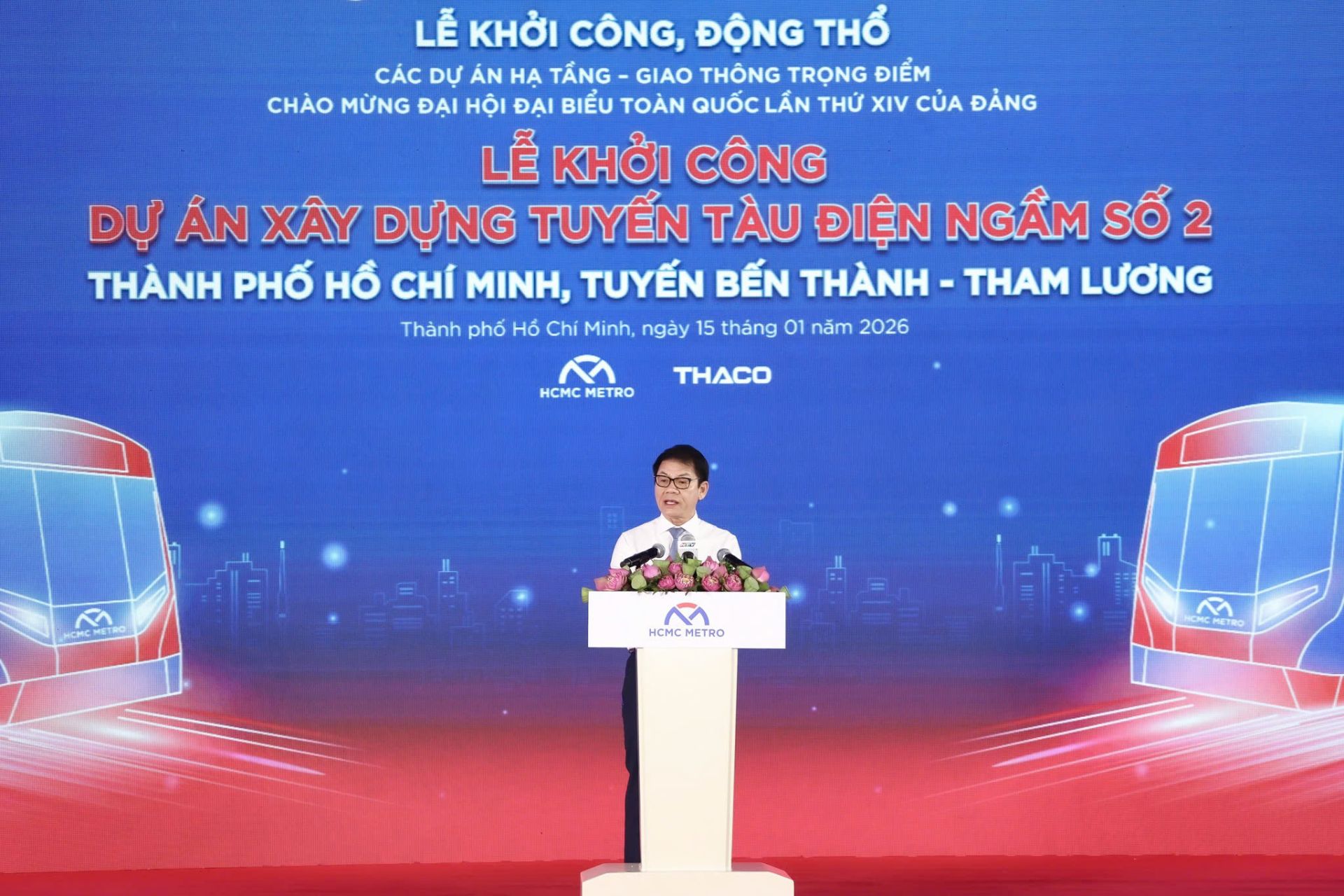 Đại diện li&ecirc;n danh Tổng thầu EPC, Chủ tịch HĐQT THACO Trần B&aacute; Dương ph&aacute;t biểu tại buổi lễ