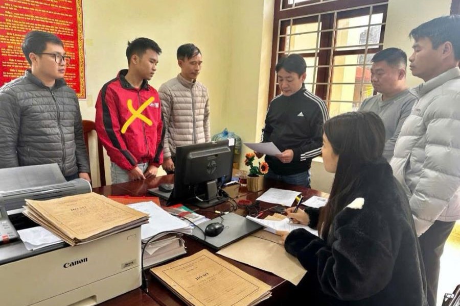 Bắt giữ đối tượng L&ograve; Văn Thoang