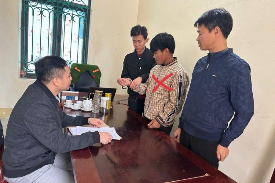 Bắt giữ đối tượng L&ograve; Phương Kỳ