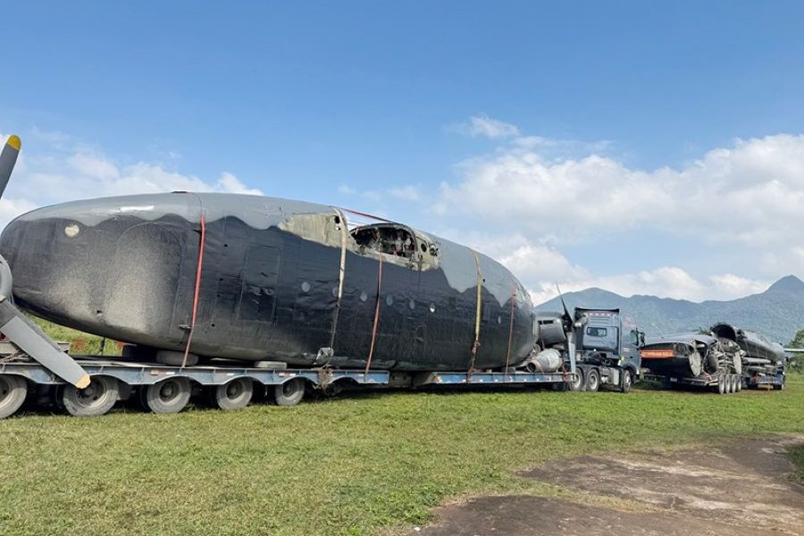 Quảng Trị :Tiếp nhận máy bay C-119 trưng bày tại Di tích quốc gia sân bay Tà Cơn