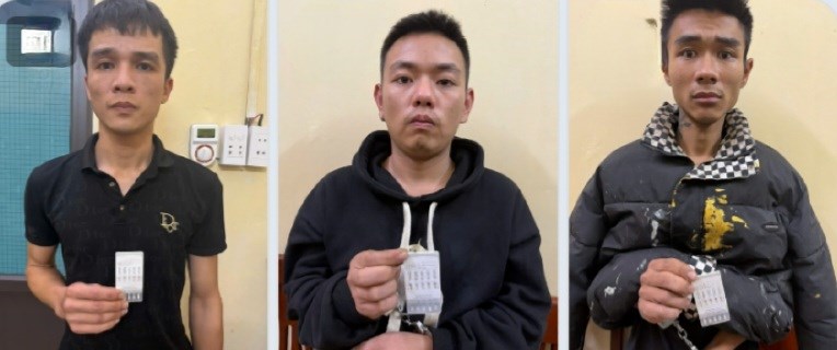 Công an xã Mao Điền phát hiện, bắt giữ 4 đối tượng bán, tổ chức sử dụng trái phép chất ma túy