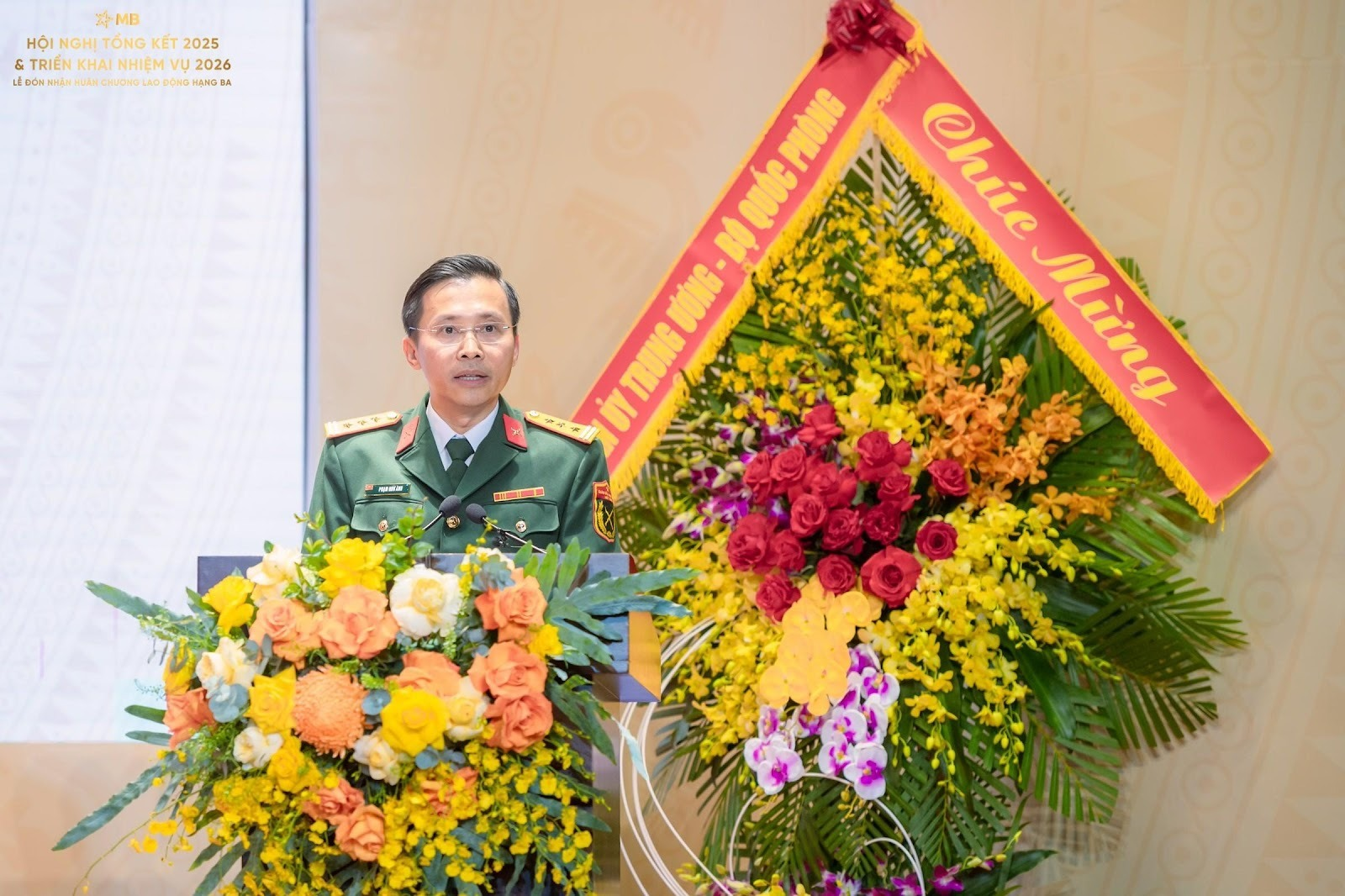 Đại t&aacute; Phạm Như &Aacute;nh - Ph&oacute; B&iacute; thư Đảng ủy, Tổng gi&aacute;m đốc MB ph&aacute;t biểu đ&aacute;p từ