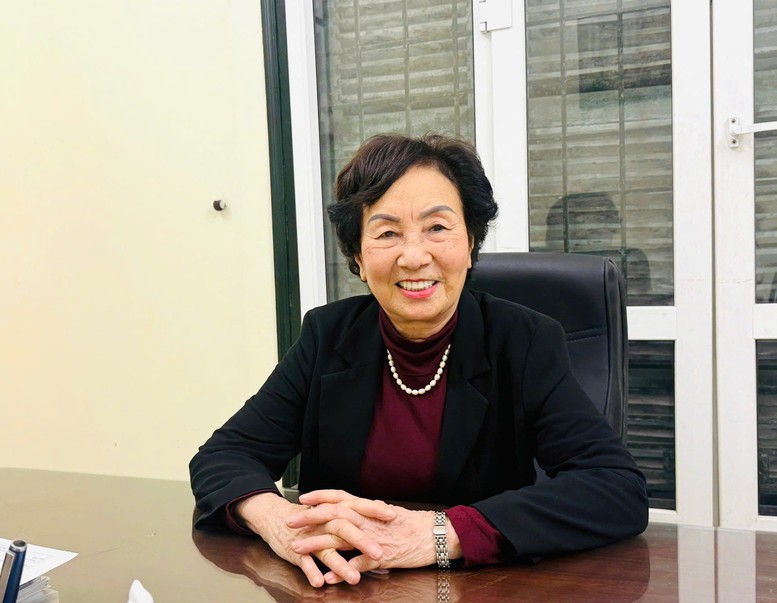 PGS.TS B&ugrave;i Thị An, Chủ tịch Hội Nữ tr&iacute; thức H&agrave; Nội, Viện trưởng Viện T&agrave;i nguy&ecirc;n, M&ocirc;i trường v&agrave; Ph&aacute;t triển cộng đồng. Ảnh: VGP/Minh Thư