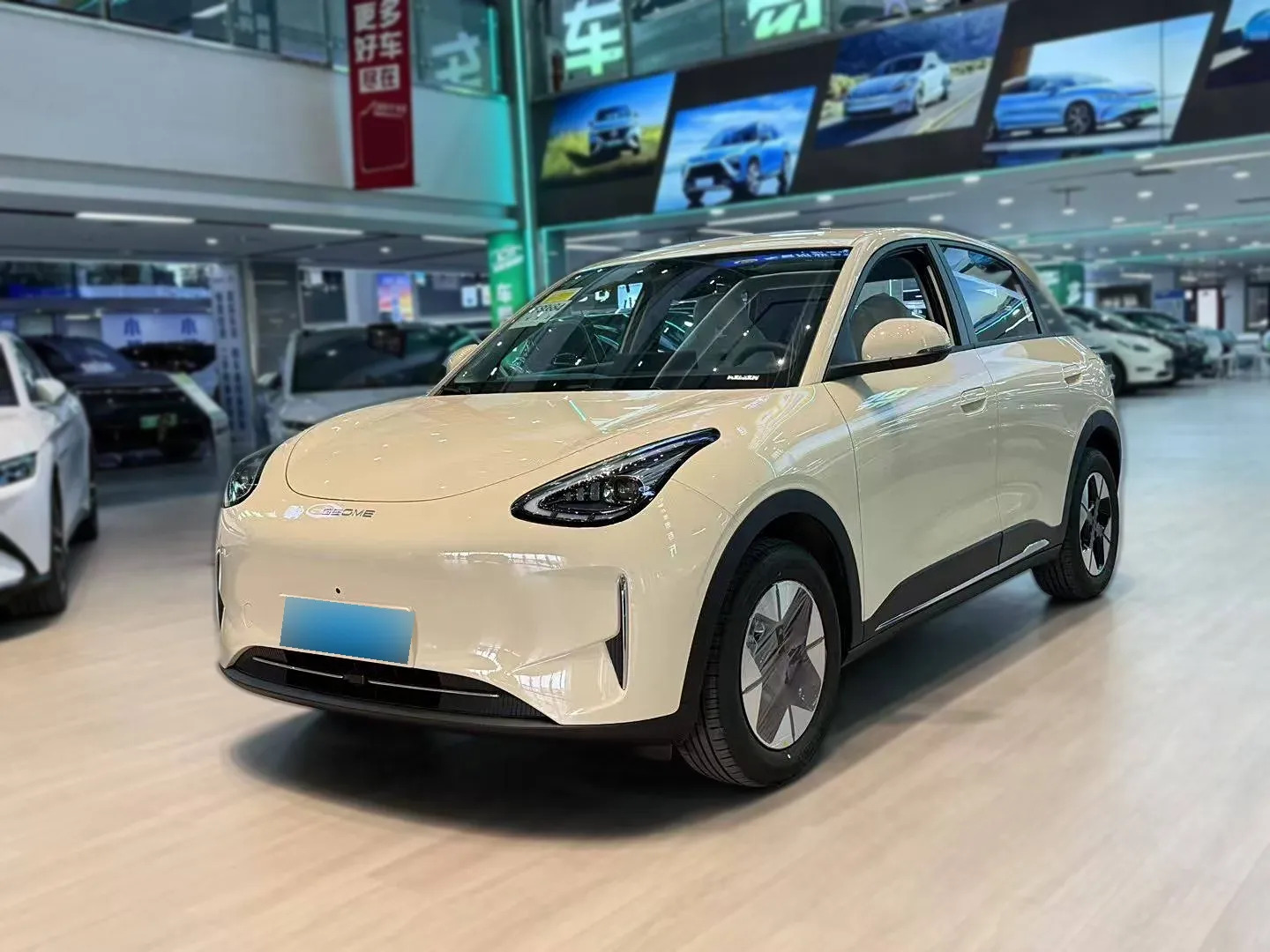 Top xe năng lượng mới Trung Quốc 2025: Geely vượt Tesla và Wuling, BYD tụt hạng