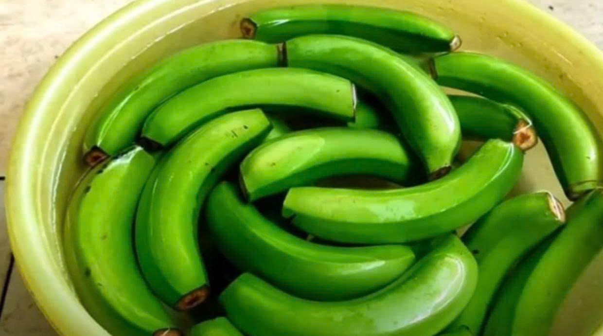 Chuối xanh: Thực phẩm dân dã nhưng mang lại giá trị dinh dưỡng đáng chú ý