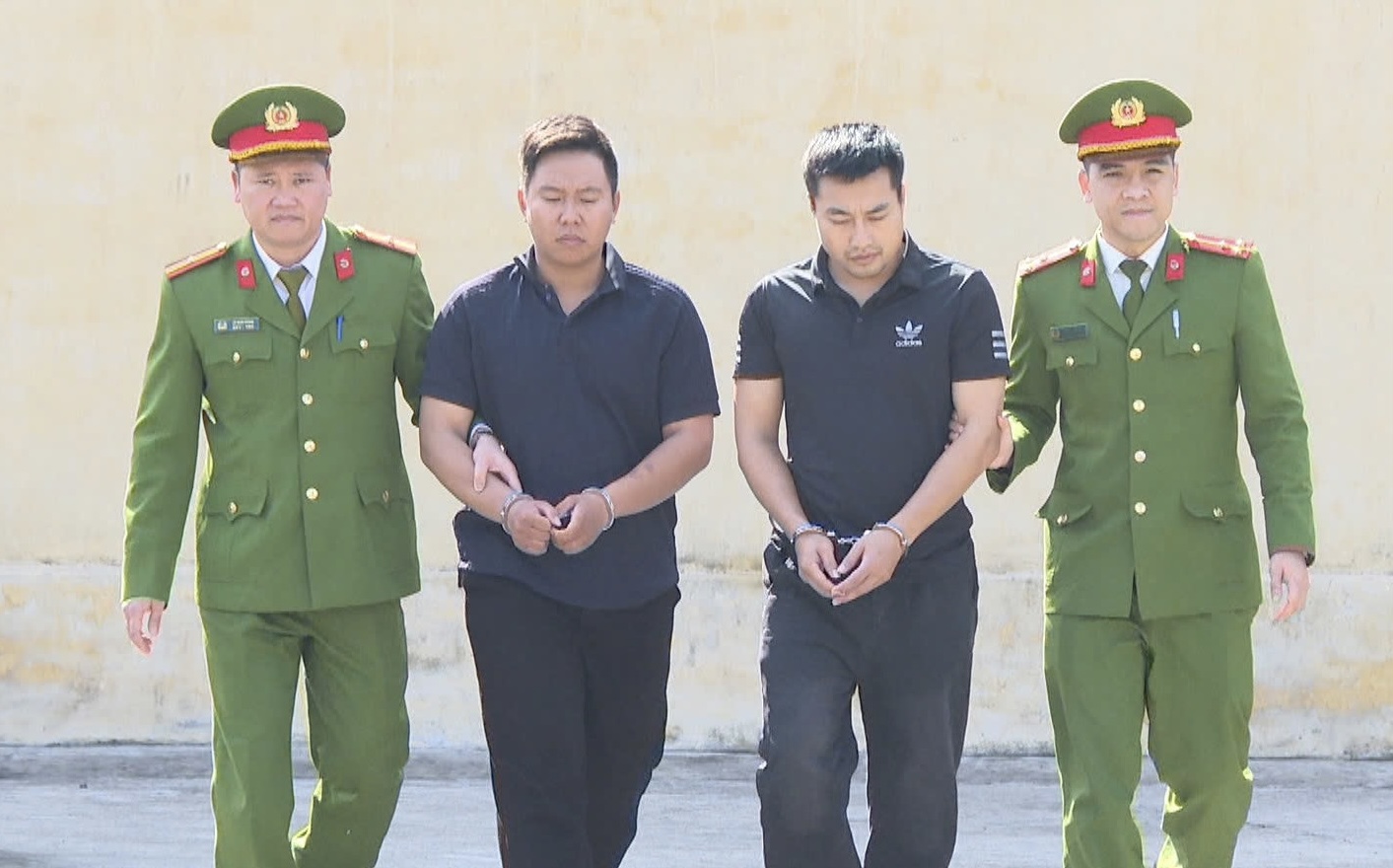 C&aacute;c đối tượng bị bắt giữ