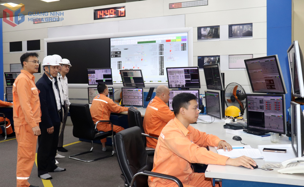 Nhiệt điện Quảng Ninh: Thi đua cao điểm 90 ngày đảm bảo vận hành an toàn, hiệu quả