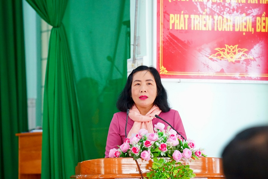 B&agrave; Nguyễn Thị To&agrave;n Thắng, B&iacute; thư Đảng ủy x&atilde; H&agrave;m Li&ecirc;m đ&aacute;nh gi&aacute; cao &yacute; nghĩa của dự &aacute;n