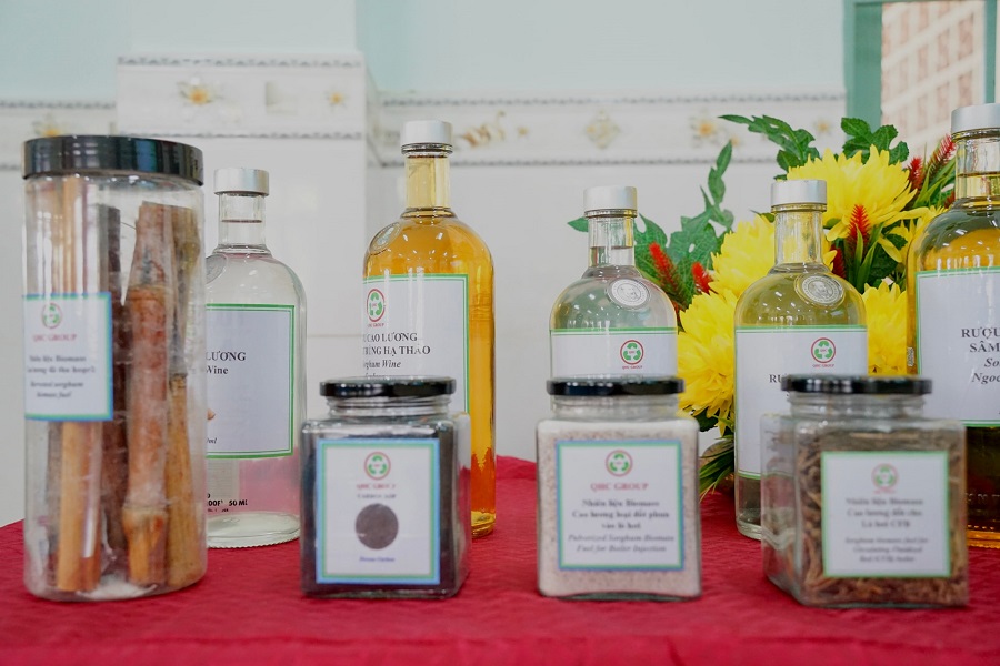 Những sản phẩm được chế biến từ c&acirc;y cao lương ngọt