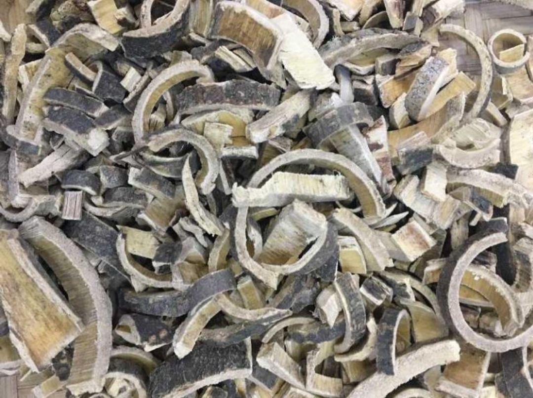 Hợp hoan b&igrave; được c&aacute;c chuy&ecirc;n gia khuy&ecirc;n d&ugrave;ng để hỗ trợ cải thiện mất ngủ.