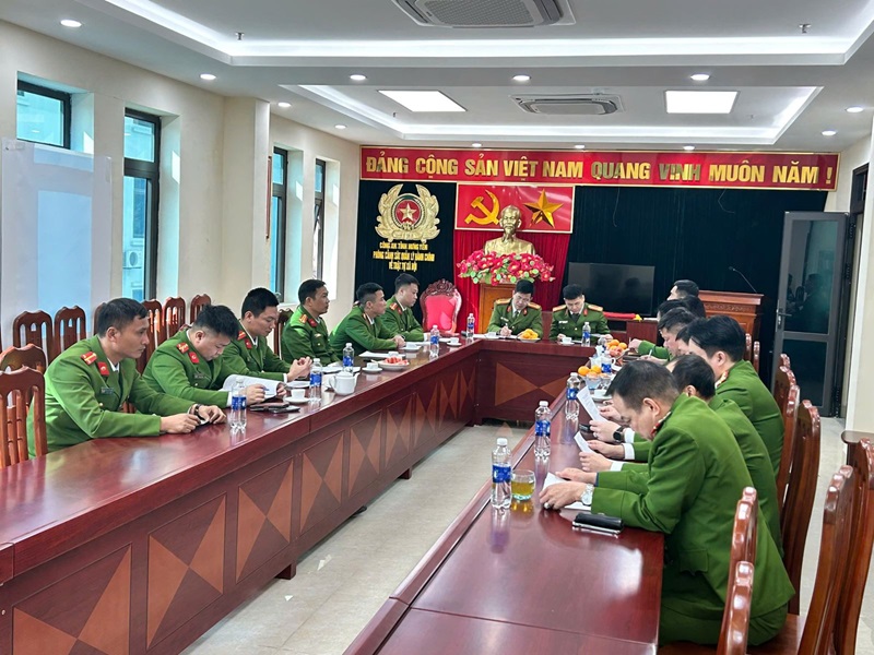 Lực lượng Cảnh s&aacute;t 113 triển khai c&aacute;c biện ph&aacute;p bảo đảm an ninh, trật tự tại Khu di t&iacute;ch quốc gia đặc biệt Phố Hiến v&agrave; c&aacute;c khu vực Chợ Hoa Xu&acirc;n năm 2026