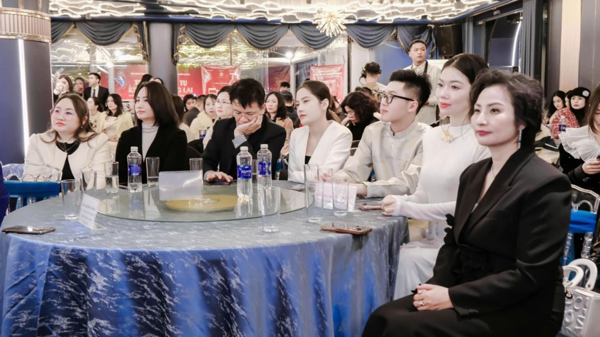 Gặp gỡ báo chí - công bố Hội nghị Thượng đỉnh ngành LĐ&SK châu Á - FABIA mùa 9