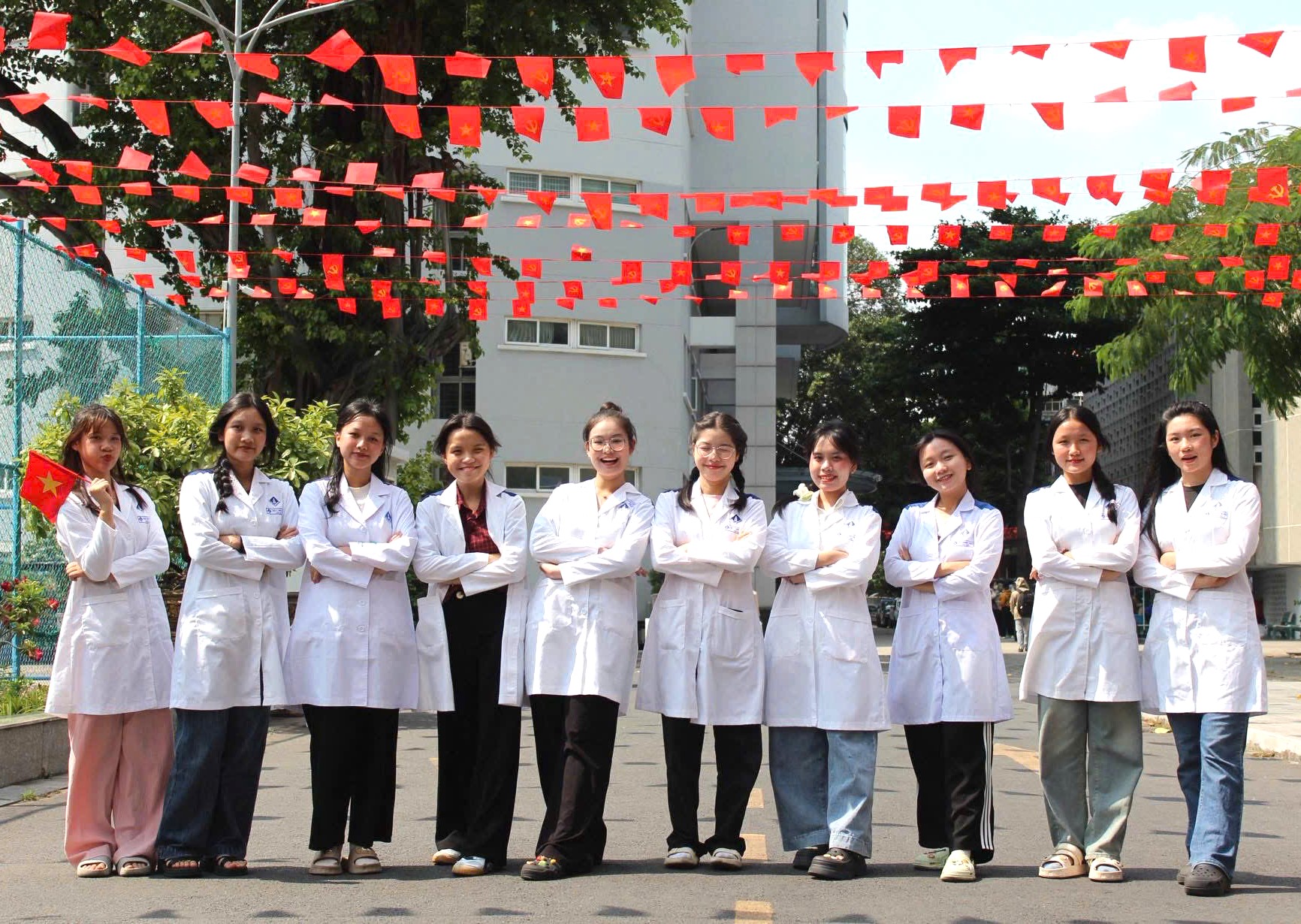 Đại học Y Dược TPHCM bổ sung thi phỏng vấn vào kỳ tuyển sinh bác sĩ nội trú 2026