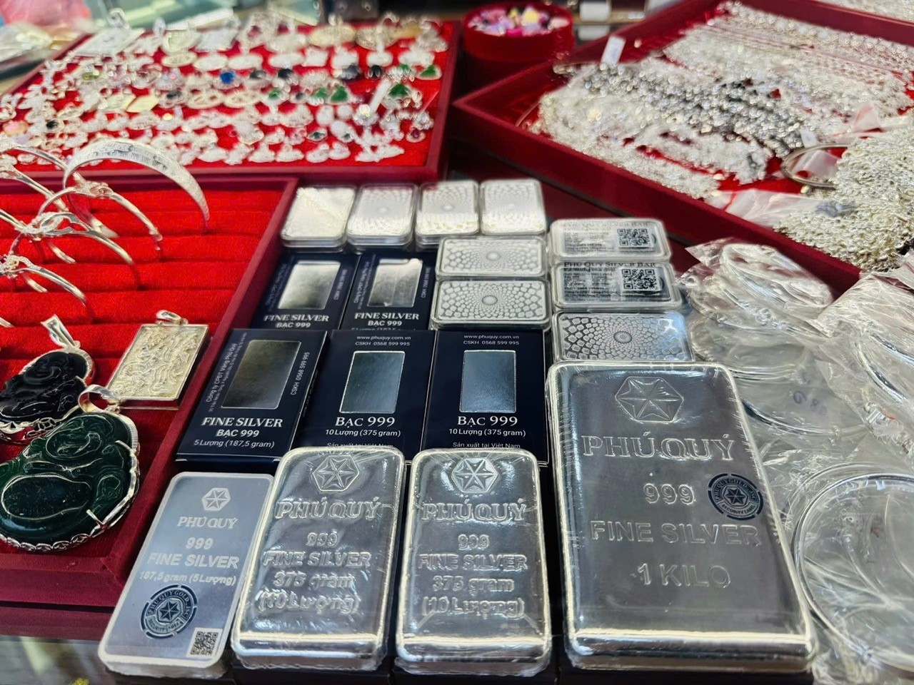 Gi&aacute; bạc h&ocirc;m nay 22/1: Tiếp tục nối đ&agrave; tăng mạnh (Ảnh minh họa)