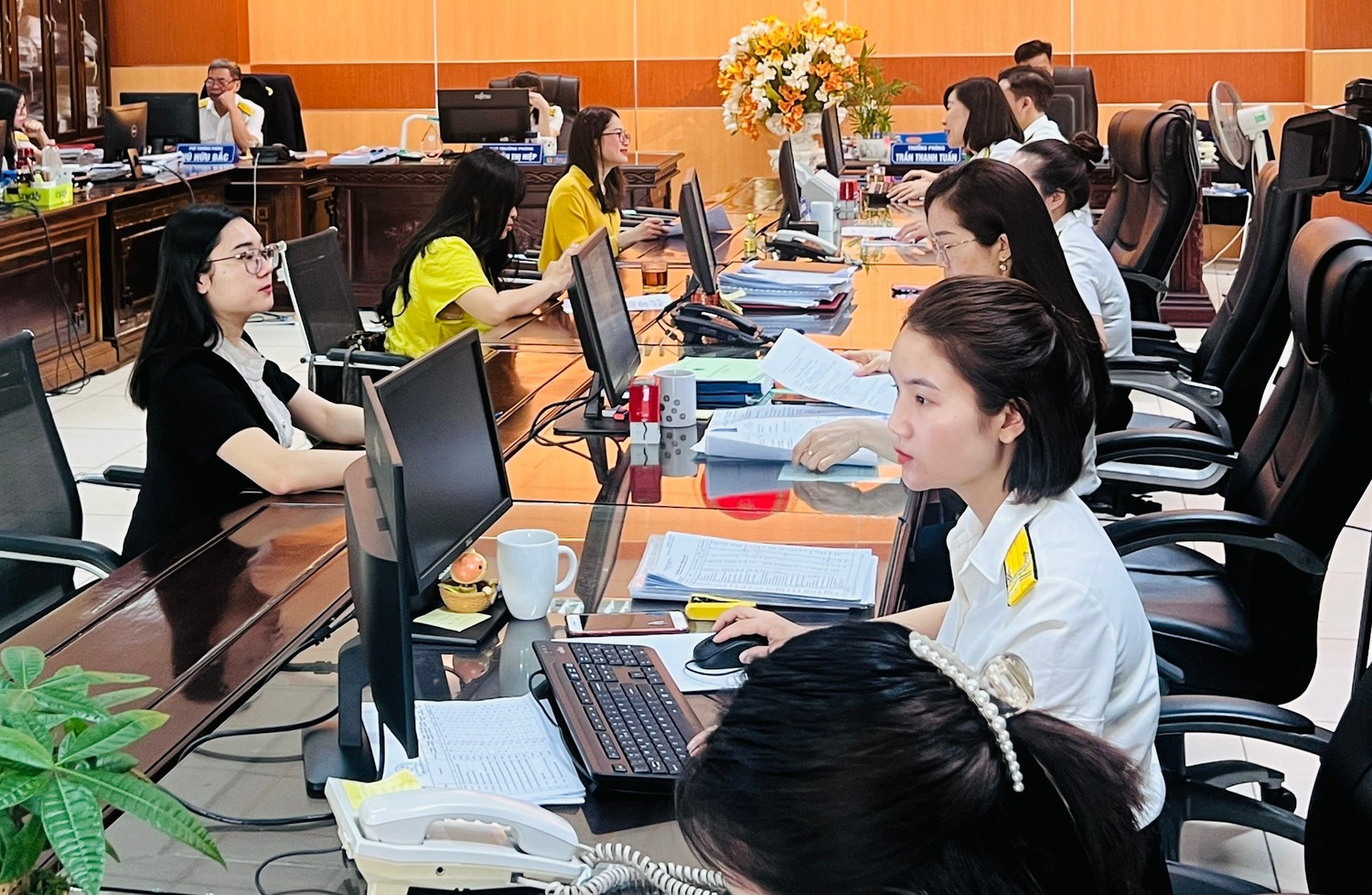 Ch&iacute;nh kỷ luật t&agrave;i kh&oacute;a đ&atilde; gi&uacute;p cải c&aacute;ch tiền lương trở th&agrave;nh động lực tăng năng suất.