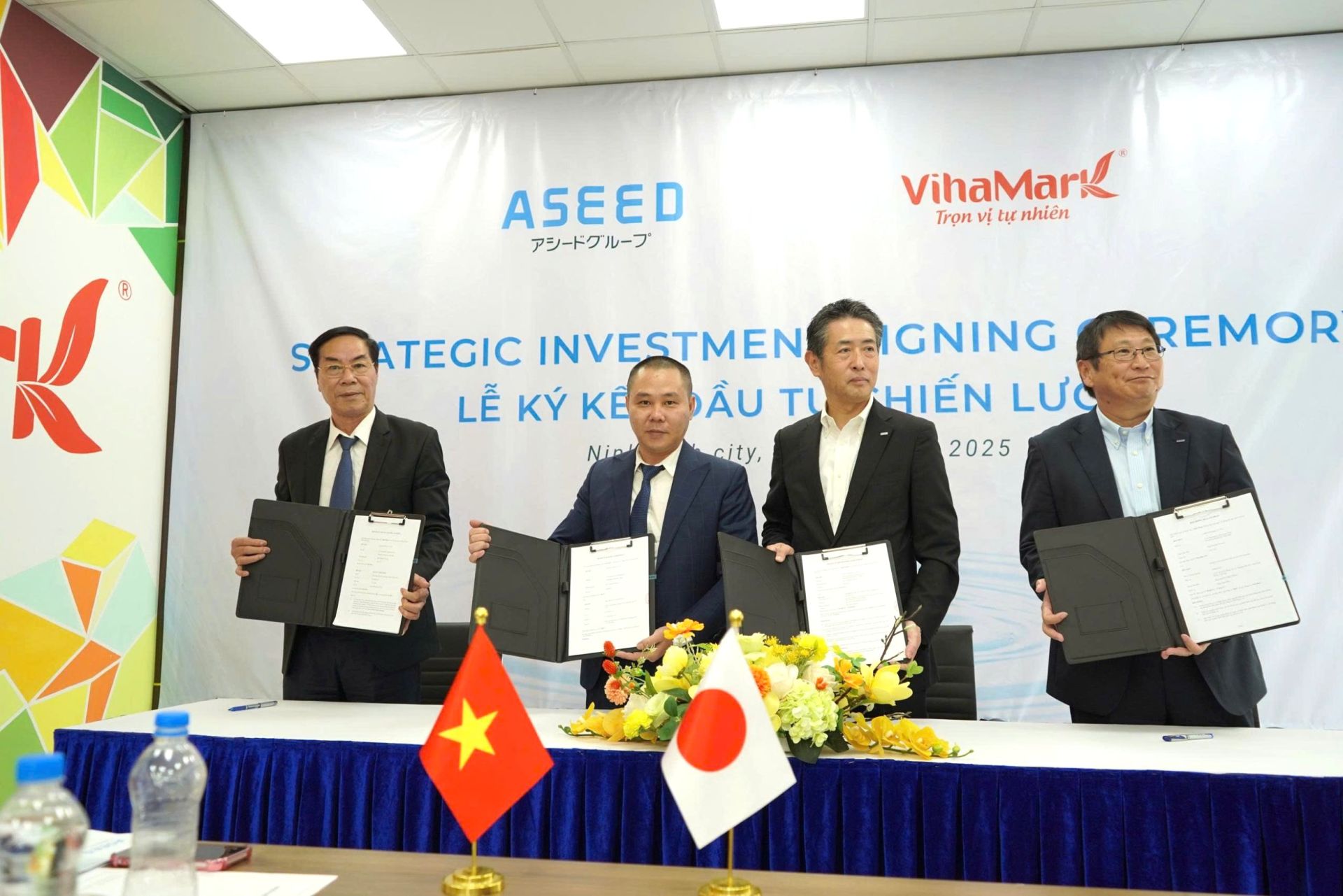 L&atilde;nh đạo C&ocirc;ng ty CP Tập đo&agrave;n Vihamark k&yacute; kết hợp t&aacute;c đầu tư chiến lược với l&atilde;nh đạo Tập đo&agrave;n ASEED (Nhật Bản)