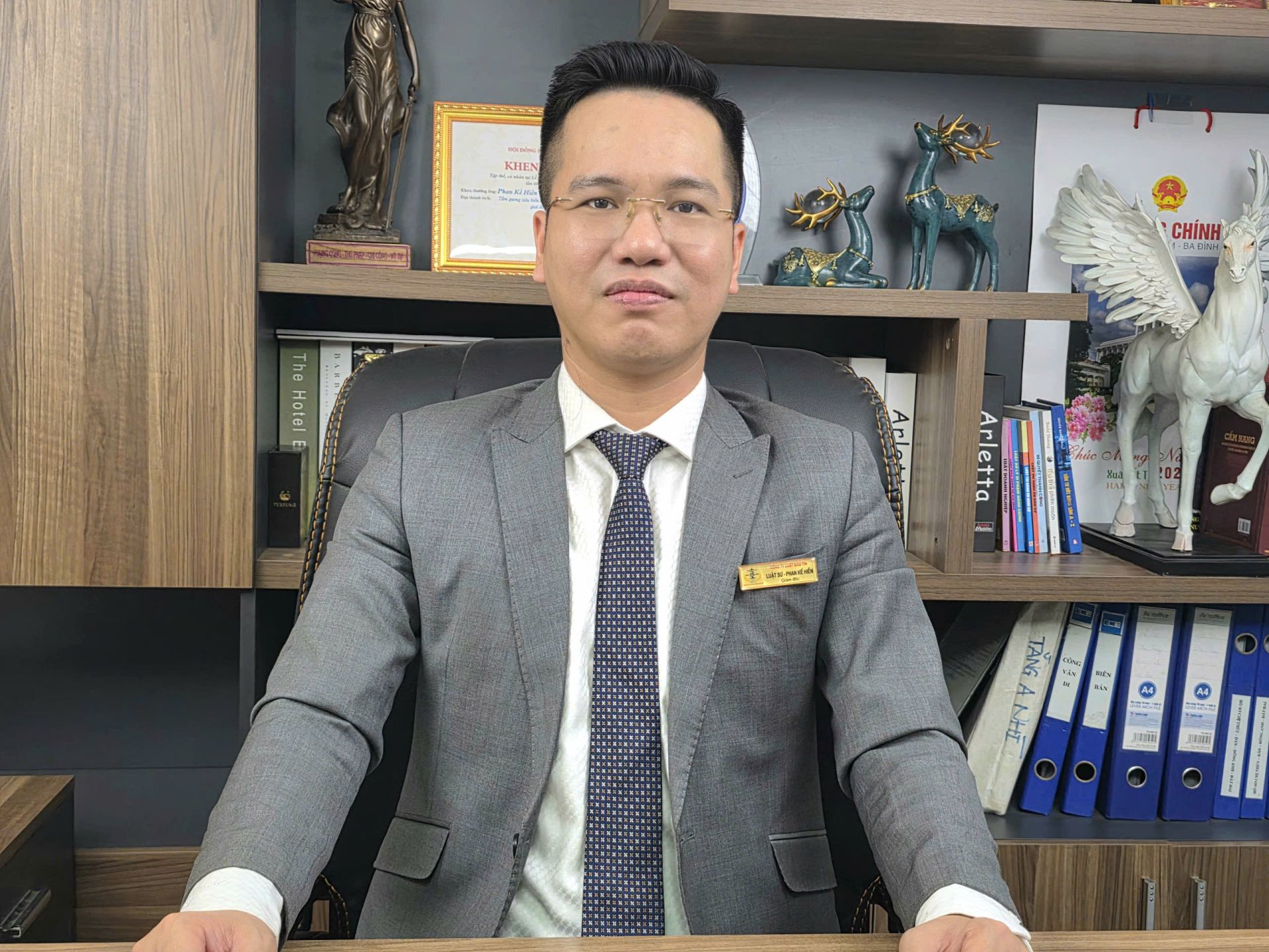 Lào Cai quyết liệt "chuẩn hóa" rượu thủ công: Pháp lý nào để giọt rượu truyền thống đi đường dài?