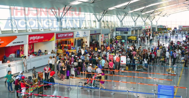 Cảng hàng không quốc tế Đà Nẵng. Cảng hàng không quốc tế Đà Nẵng.