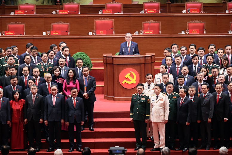 Tổng Bí thư Tô Lâm nêu rõ, thành công rất tốt đẹp của Đại hội XIV thể hiện niềm tin, ý chí, quyết tâm và tầm nhìn phát triển mới của đất nước ta - Ảnh: VGP/Nhật Bắc Tổng Bí thư Tô Lâm nêu rõ, thành công rất tốt đẹp của Đại hội XIV thể hiện niềm tin, ý chí, quyết tâm và tầm nhìn phát triển mới của đất nước ta - Ảnh: VGP/Nhật Bắc