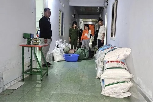 Gia Lai phát hiện điểm sản xuất bột ngọt, hạt nêm giả quy mô lớn