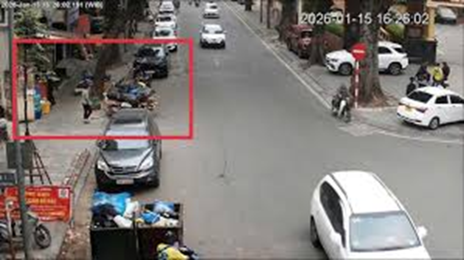 Hà Nội: Camera AI phát hiện gần 270 vụ vi phạm trật tự đô thị để phạt nguội