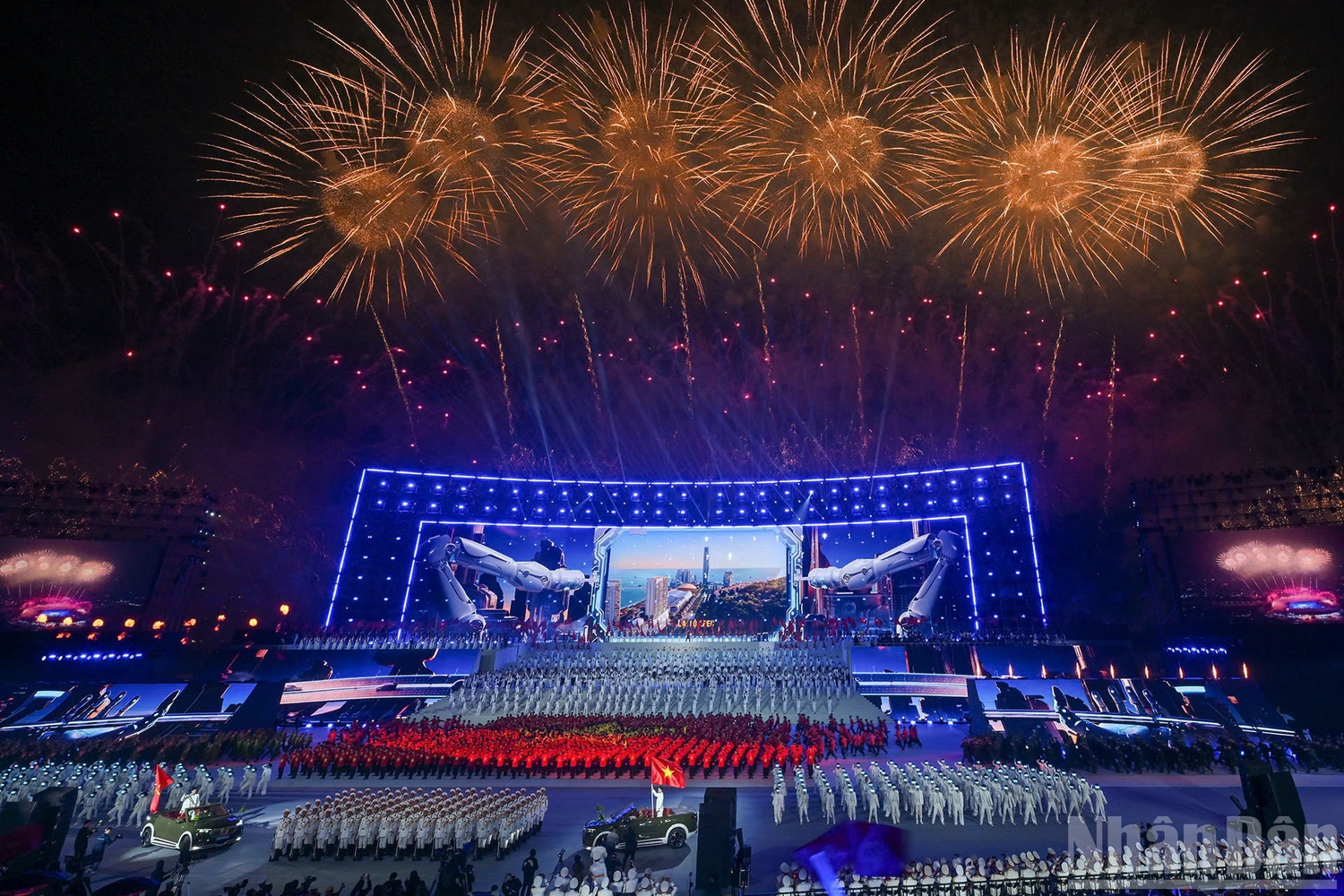 C&aacute;c tiết mục trong chương tr&igrave;nh.