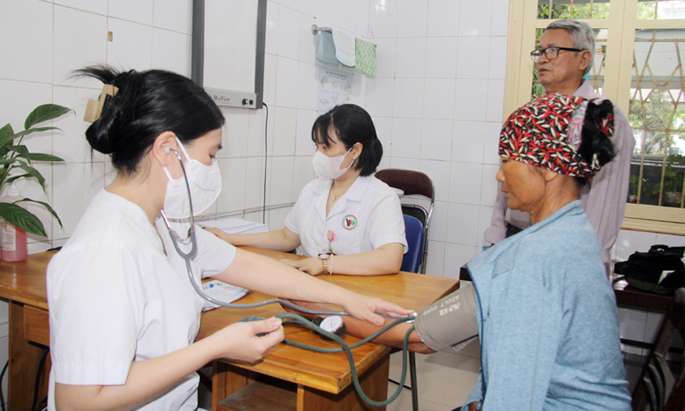 Bắc Ninh: Đẩy mạnh thực hiện hiệu quả các chủ trương, chính sách về bảo hiểm y tế toàn dân