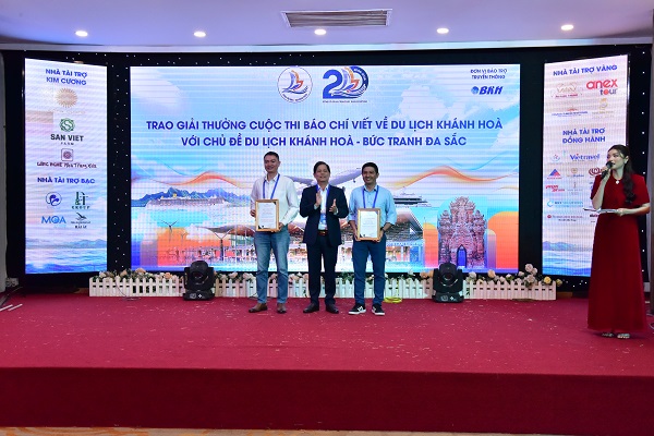 Trao Giải Cuộc thi B&aacute;o ch&iacute; v&agrave; Video clip về Du lịch Kh&aacute;nh H&ograve;a năm 2025