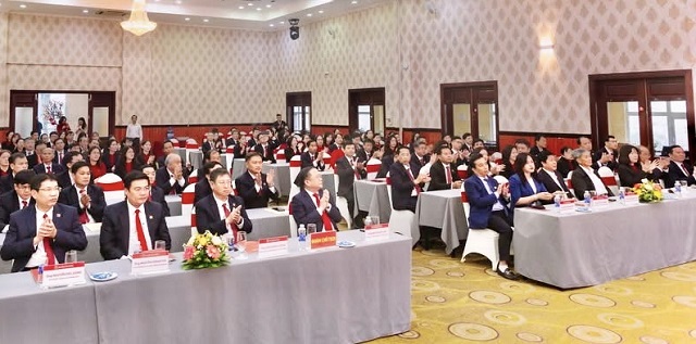 Đại biểu l&atilde;nh đạo, quan kh&aacute;ch tham dự Hội nghị. Ảnh: M-T&uacute;