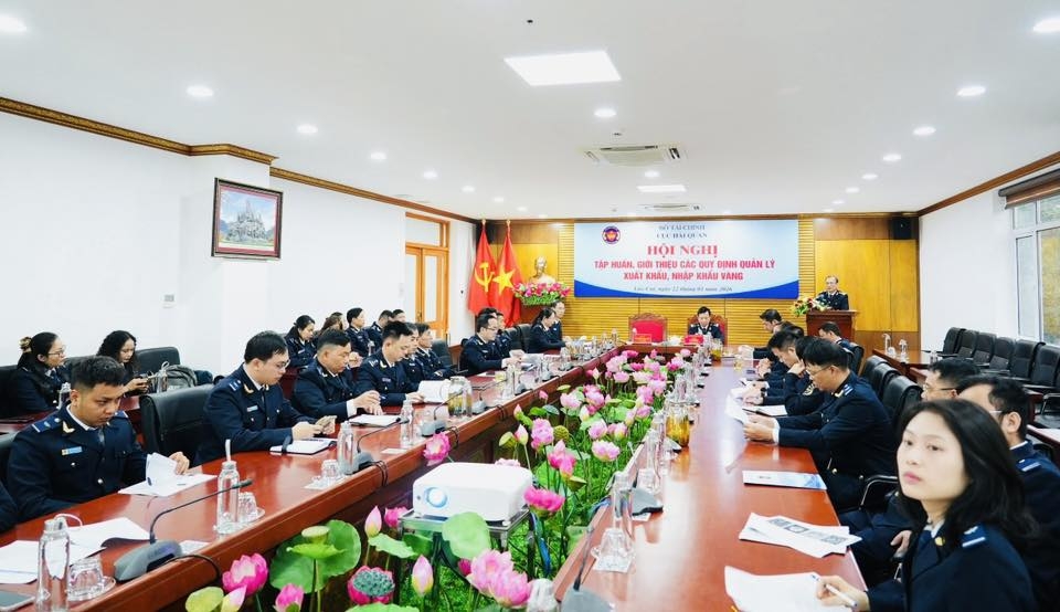 Hải quan khu vực phía Bắc: Tăng cường công tác chống buôn lậu, vận chuyển vàng trái phép