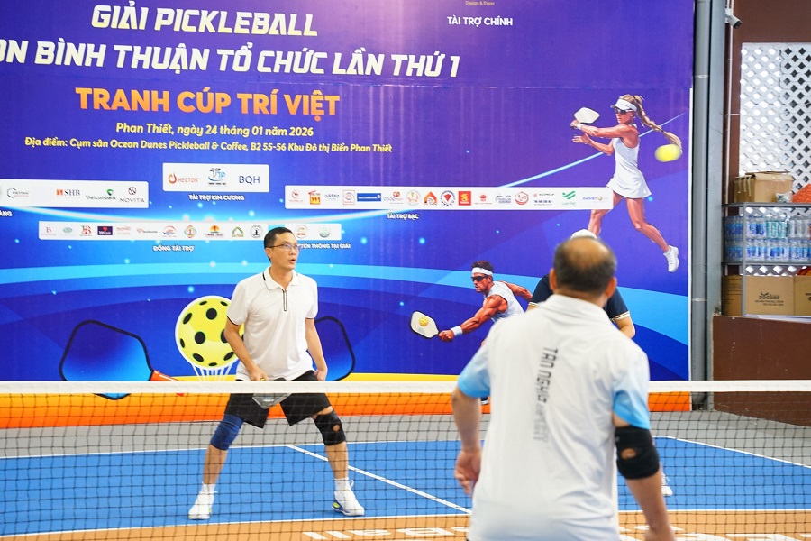 Hội Doanh nghiệp B&igrave;nh Thuận tạo ra s&acirc;n chơi s&ocirc;i nổi cho c&aacute;c doanh nghiệp, địa phương. Giải Pickleball lần thứ I &ndash; C&uacute;p Tr&iacute; Việt