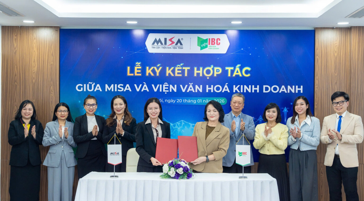 MISA ký kết hợp tác với Viện Văn hóa Kinh doanh