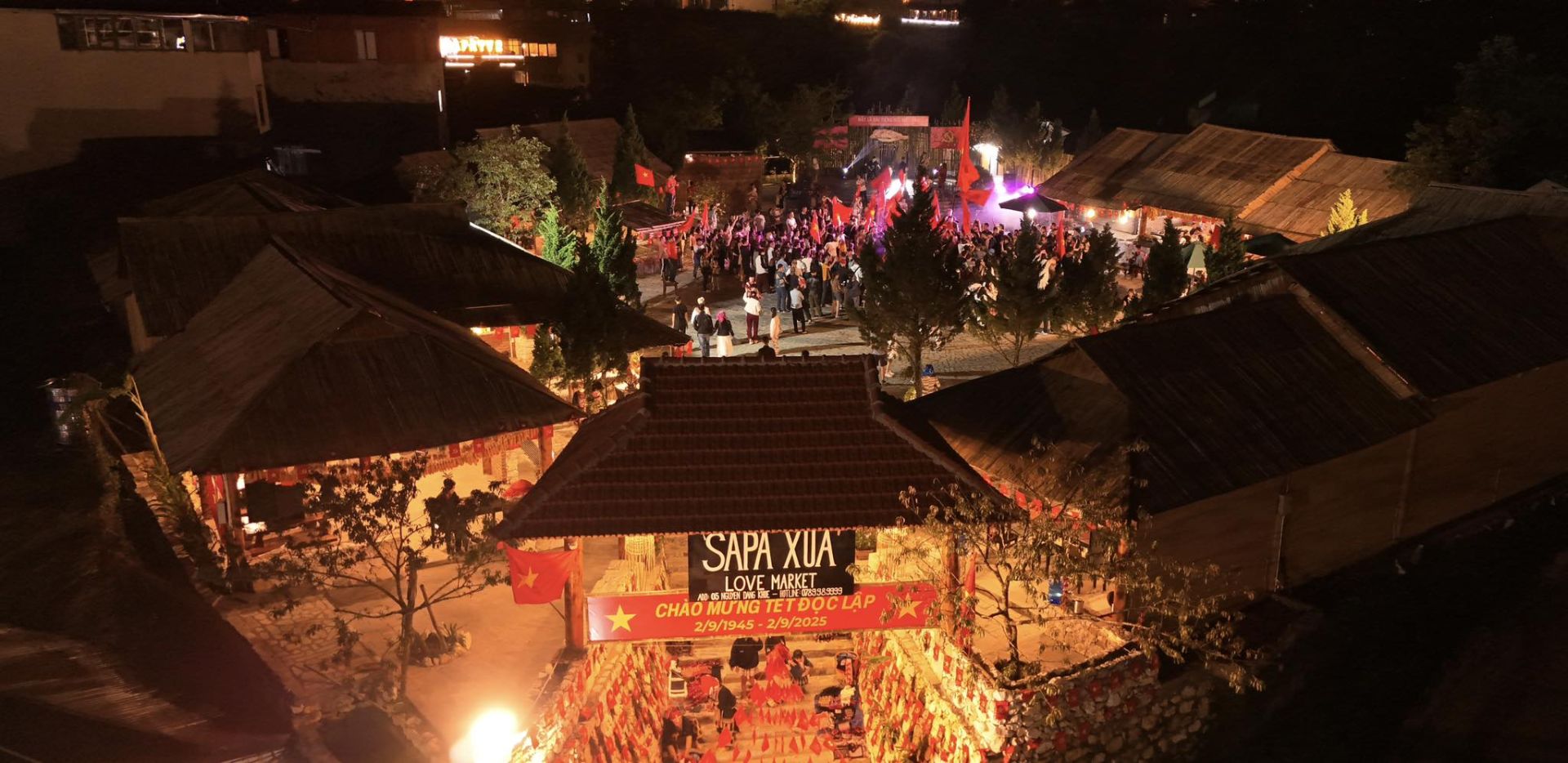 Chợ Sapa Xưa v&agrave;o ban đ&ecirc;m