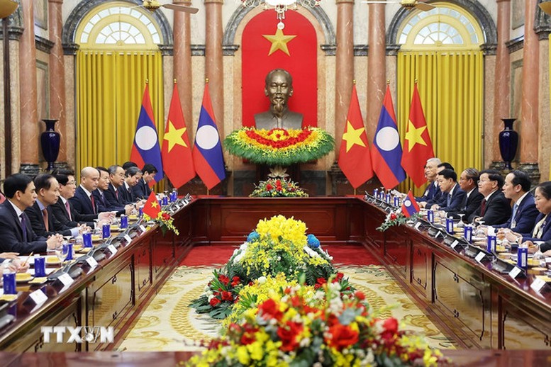 Chủ tịch nước Lương Cường hội đ&agrave;m với Tổng B&iacute; thư, Chủ tịch nước L&agrave;o Thongloun Sisoulith thăm cấp Nh&agrave; nước tới Việt Nam