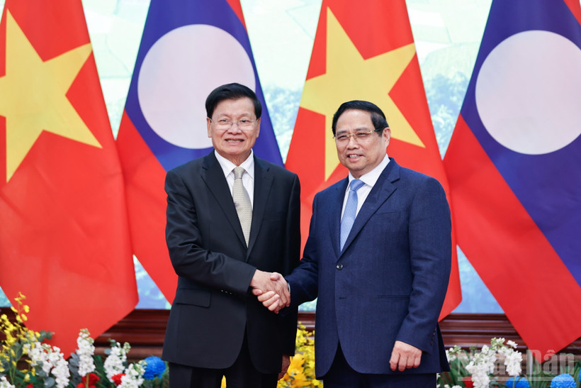 Tăng cường gắn kết chặt chẽ hai nền kinh tế Việt Nam - Lào