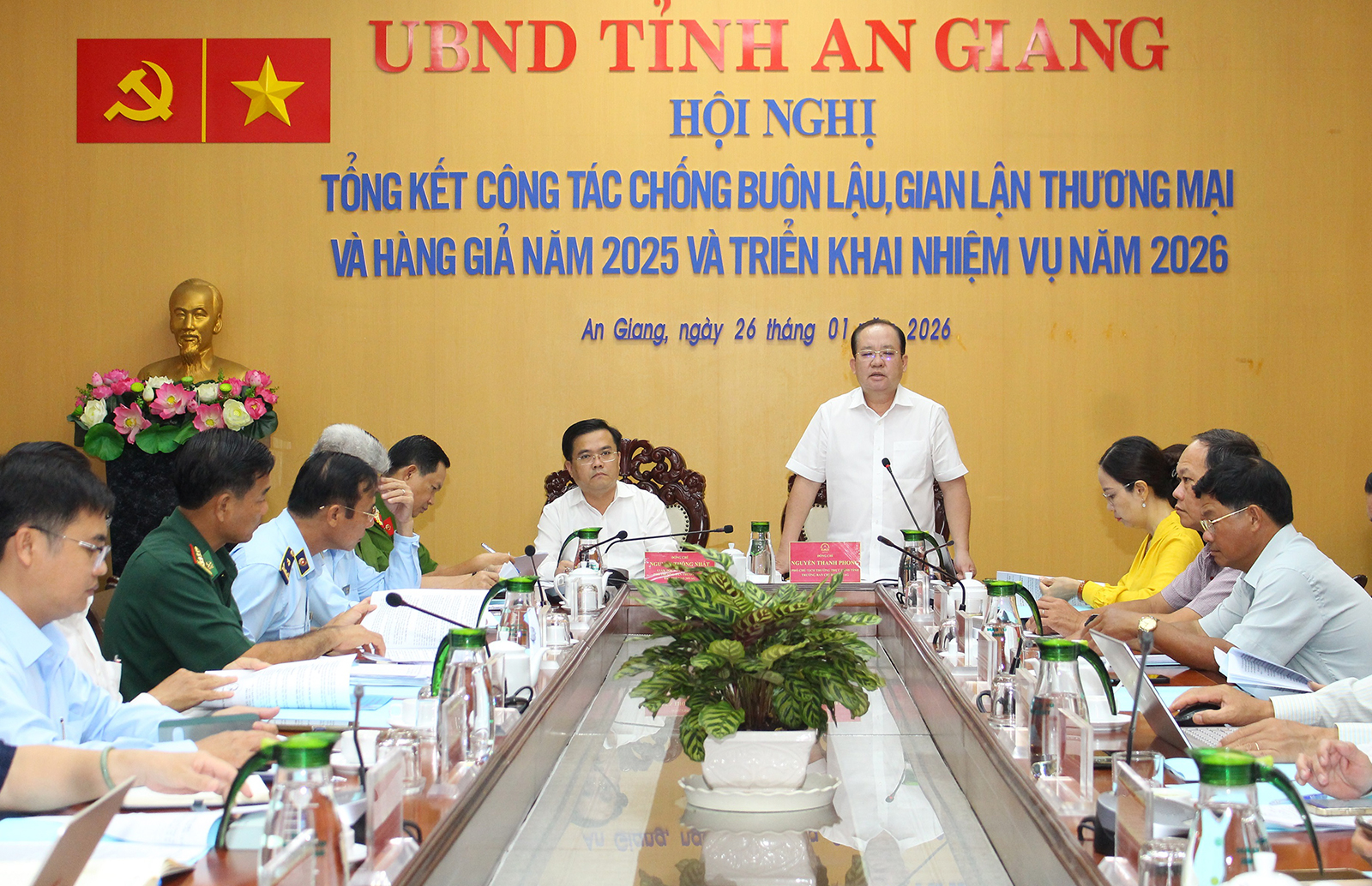 An Giang tổng kết công tác đấu tranh chống buôn lậu, gian lận thương mại và hàng giả năm 2025