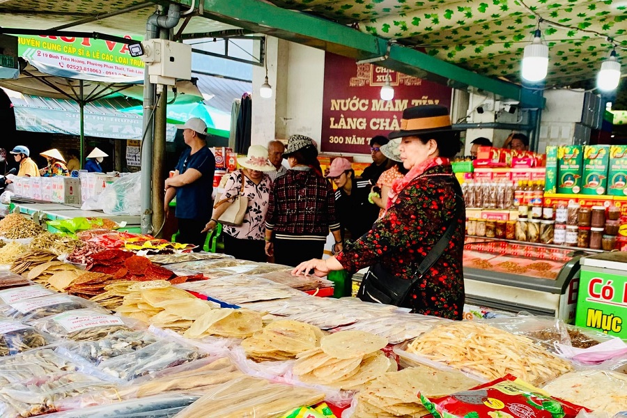 Lâm Đồng: Hải sản địa phương phong phú phục vụ thị trường Tết