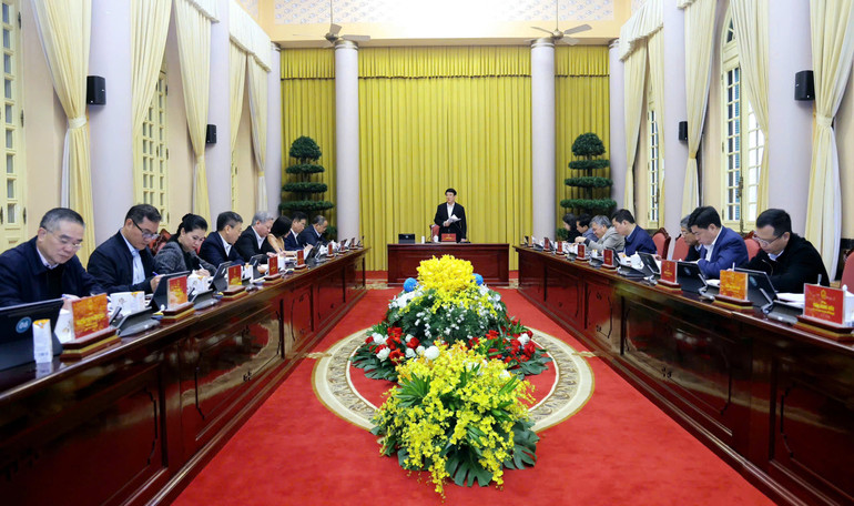 To&agrave;n cảnh buổi l&agrave;m việc