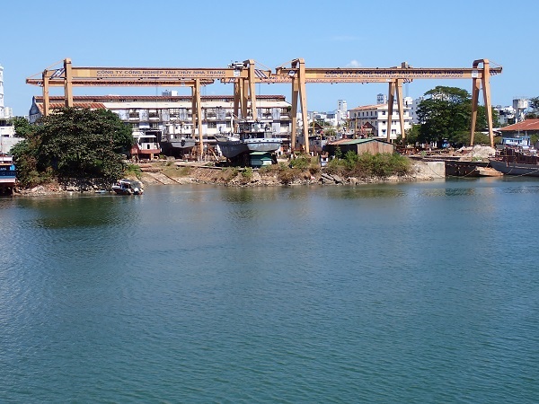 C&ocirc;ng ty TNHH MTV đ&oacute;ng t&agrave;u Nha Trang nợ 22.146.650.395 đồng. BHXH, hiện Đơn vị đ&atilde; gửi đơn y&ecirc;u cầu mở thủ tục ph&aacute; sản đến T&ograve;a &aacute;n nh&acirc;n d&acirc;n tỉnh Kh&aacute;nh H&ograve;a