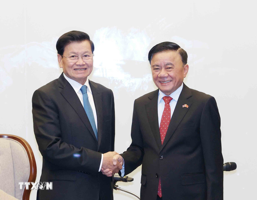 Thường trực Ban Bí thư Trần Cẩm Tú chủ trì tiễn Tổng Bí thư, Chủ tịch nước Lào