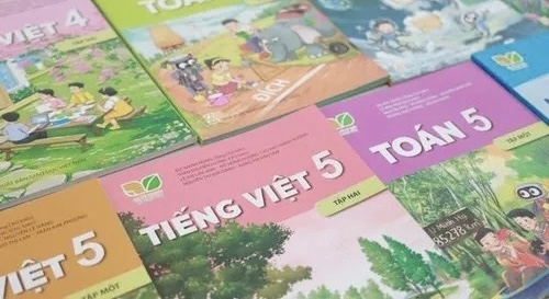 TP. HCM không ép học sinh mua mới sách giáo khoa khi sách còn sử dụng được